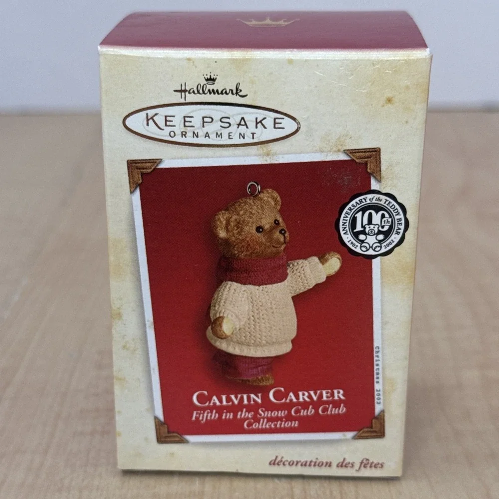 2002 Hallmark Calvin Carver QX8427 Snow Cub Club #5 MIB Teddy Bear